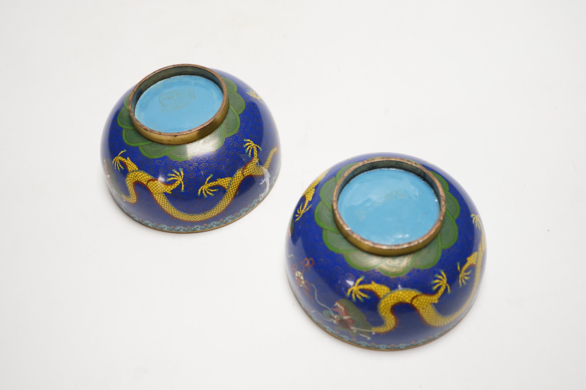 A pair of Chinese cloisonné enamel bowls decorated with dragons, c.1890-1910, signed lao tian li zhi, 11cm in diameter